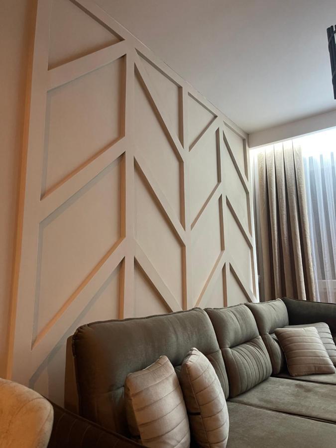Top Apartment Pristina Exterior photo