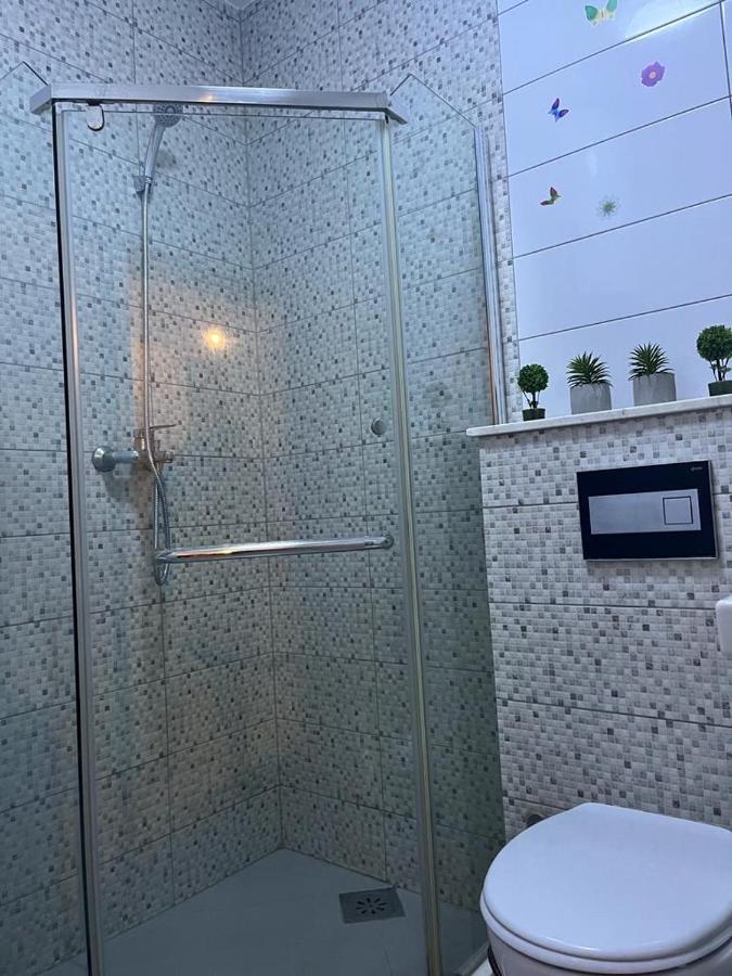 Top Apartment Pristina Exterior photo